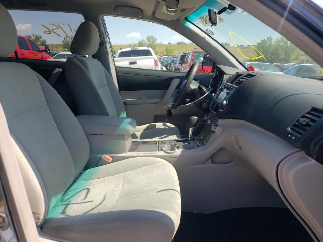 Photo 5 from auction – 2013 TOYOTA HIGHLANDER with VIN 5TDBK3EH2DS228409