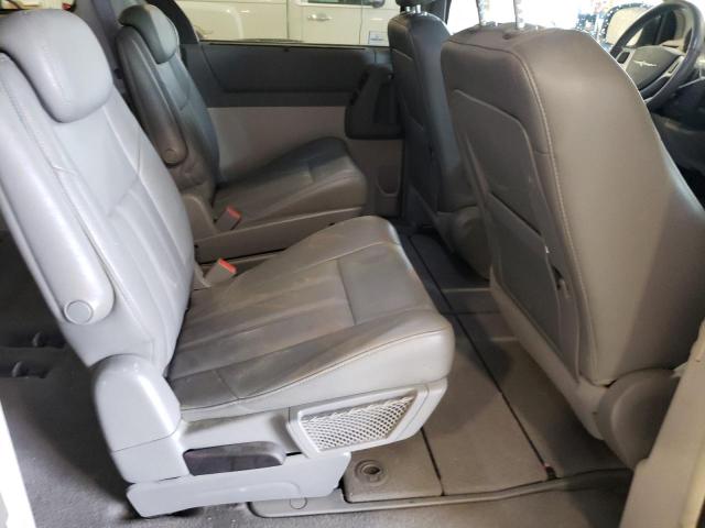 Photo 6 from auction – 2008 CHRYSLER TOWN & COU with VIN 2A8HR54P18R796846