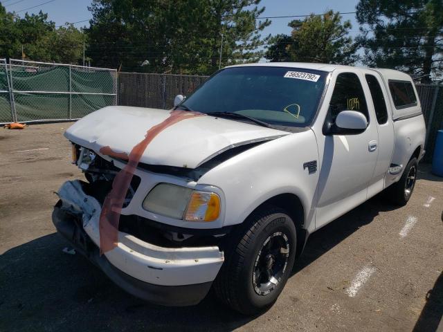 Photo 2 from auction – 2003 FORD F150 with VIN 1FTRX07L73KD54643