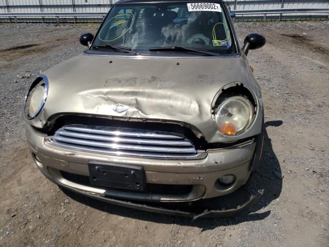 Photo 9 from auction – 2007 MINI COOPER with VIN WMWMF33587TT58087
