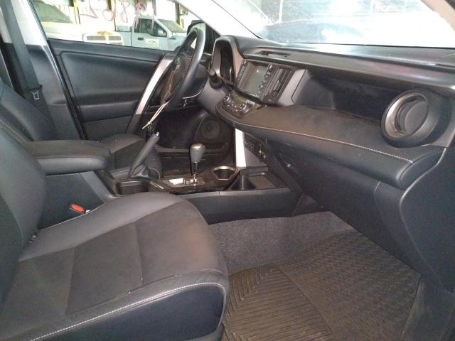 Photo 5 from auction – 2018 TOYOTA RAV4 LIMIT with VIN JTMYFREV4JJ189760