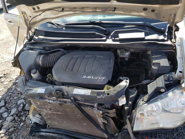 Photo 7 from auction – 2013 CHRYSLER TOWN & COU with VIN 2C4RC1BG5DR759141