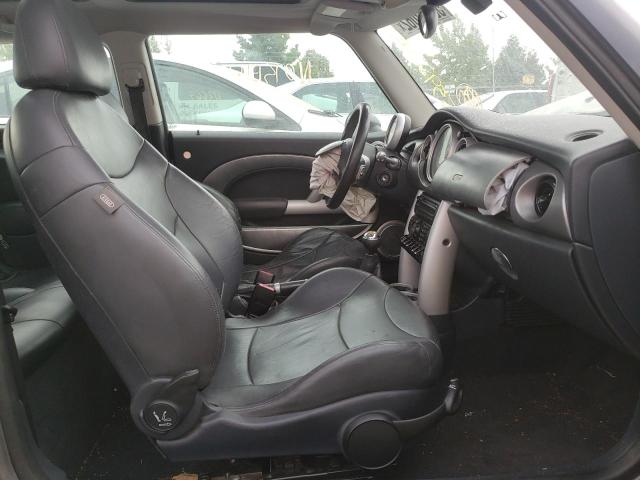 Photo 5 from auction – 2003 MINI COOPER S with VIN WMWRE33473TD70857