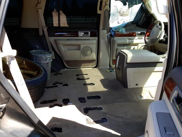 Photo 6 from auction – 2004 LINCOLN NAVIGATOR with VIN 5LMFU27R54LJ12336