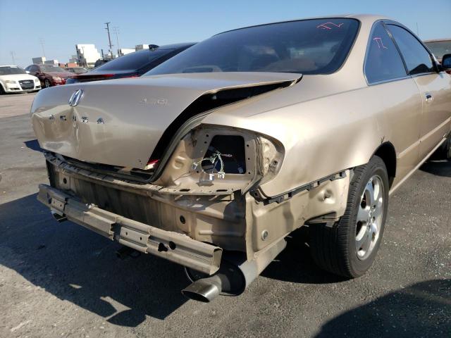 Photo 9 from auction – 2002 ACURA 3.2CL with VIN 19UYA42412A003950