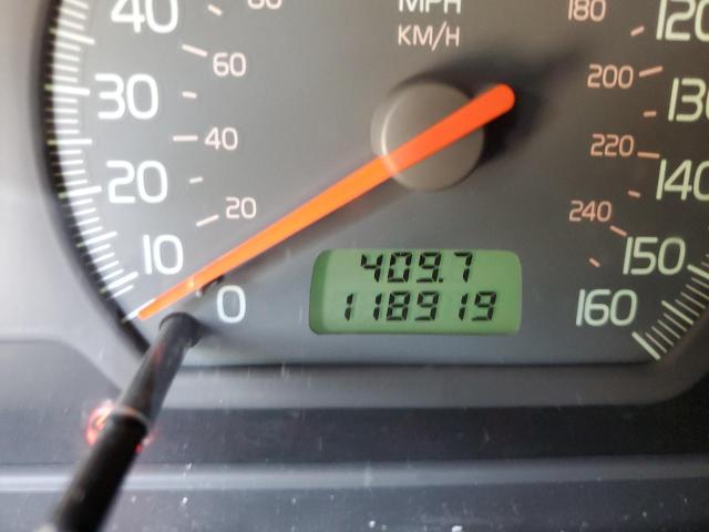 Photo 8 from auction – 2000 VOLVO S40 with VIN YV1VS2558YF583159