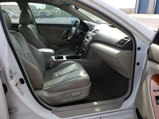 Photo 5 from auction – 2011 TOYOTA CAMRY BASE with VIN 4T1BF3EK5BU629232