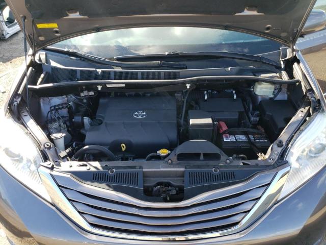 Photo 7 from auction – 2015 TOYOTA SIENNA LE with VIN 5TDKK3DC8FS683029