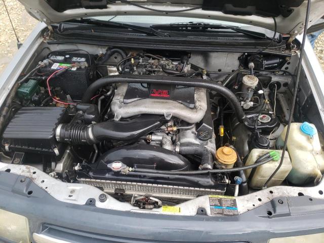 Photo 7 from auction – 2002 CHEVROLET TRACKER with VIN 2CNBJ734526937378