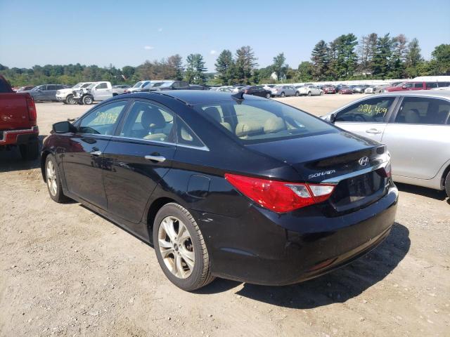 Photo 3 from auction – 2011 HYUNDAI SONATA SE with VIN 5NPEC4AC5BH227333