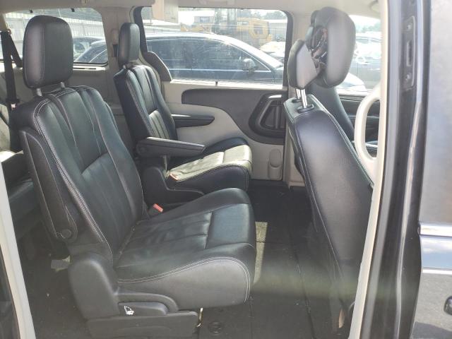Photo 6 from auction – 2014 CHRYSLER TOWN & COU with VIN 2C4RC1BG6ER455057