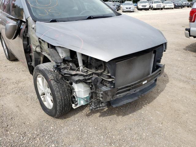 Photo 9 from auction – 2016 KIA SORENTO LX with VIN 5XYPG4A31GG018053