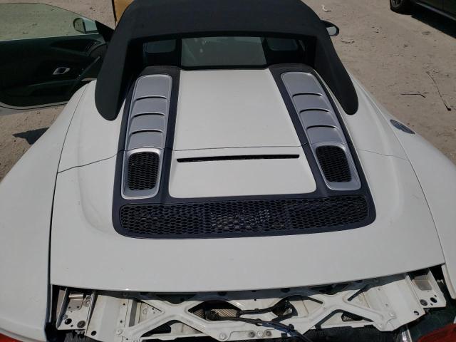 Photo 7 from auction – 2018 AUDI R8 SPYDER with VIN WUAVACFX8J7901833
