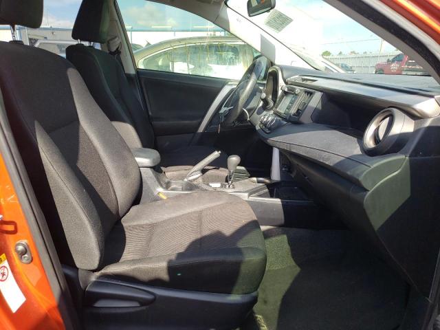 Photo 5 from auction – 2015 TOYOTA RAV4 LE with VIN JTMZFREV4FJ059702