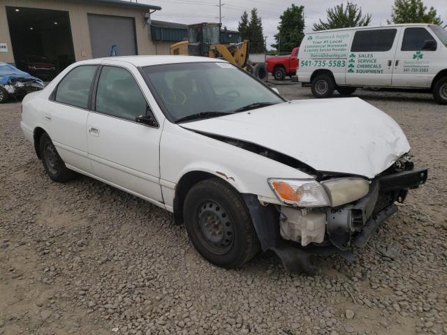 Photo 1 from auction – 2000 TOYOTA CAMRY CE with VIN 4T1BG22K0YU965293