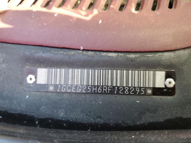 Photo 10 from auction – 1994 CHEVROLET G20 with VIN 1GCEG25H6RF128295