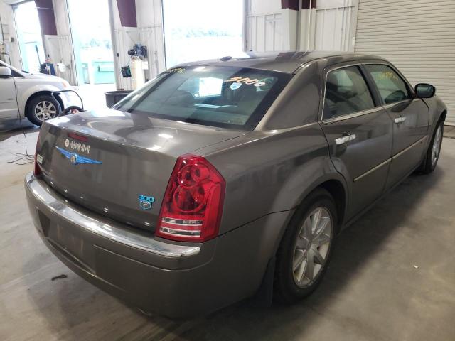 Photo 4 from auction – 2010 CHRYSLER 300C with VIN 2C3CA6CT0AH114598