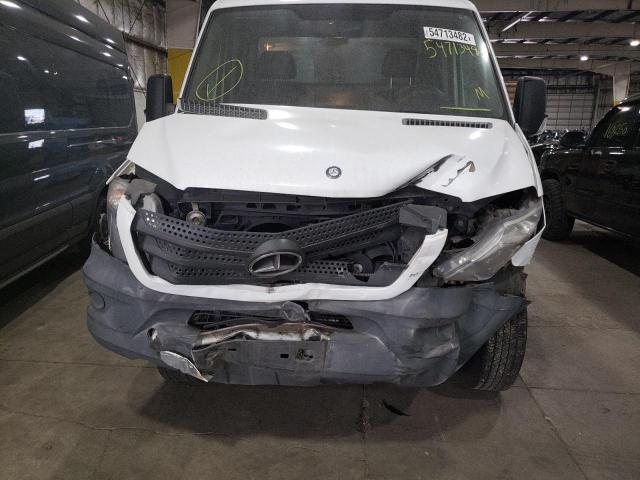 Photo 9 from auction – 2014 MERCEDES-BENZ SPRINTER 2 with VIN WD3PE7DC6E5860986
