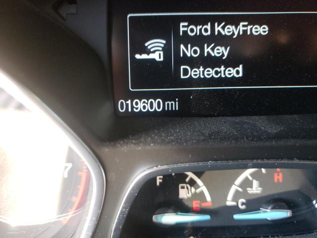Photo 8 from auction – 2019 FORD ESCAPE SEL with VIN 1FMCU9HD1KUA69882