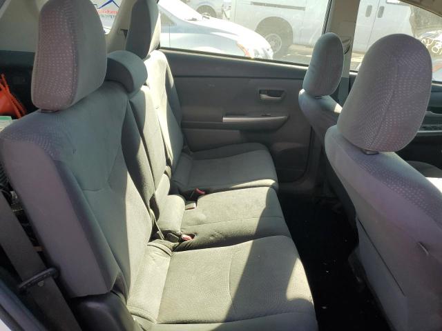 Photo 6 from auction – 2014 TOYOTA PRIUS V with VIN JTDZN3EU1E3307883