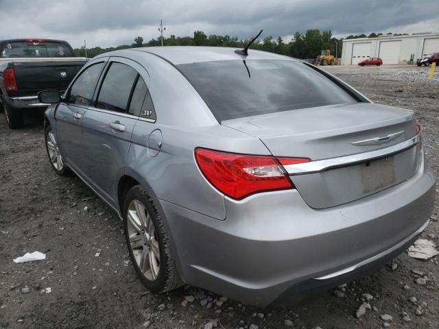 Photo 3 from auction – 2013 CHRYSLER 200 LX with VIN 1C3CCBAB1DN705144