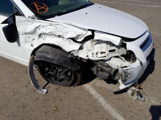 Photo 9 from auction – 2011 CHEVROLET MALIBU LS with VIN 1G1ZA5E15BF168552