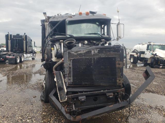 Photo 9 from auction – 1996 MACK 600 CH600 with VIN 1M1AA13Y9TW063219