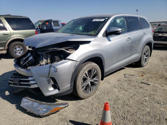 Photo 2 from auction – 2019 TOYOTA HIGHLANDER with VIN 5TDBZRFH3KS992375