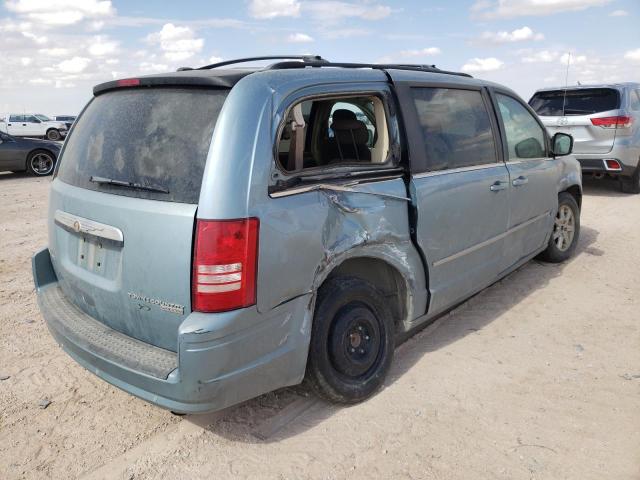Photo 4 from auction – 2010 CHRYSLER TOWN & COU with VIN 2A4RR5D15AR501982