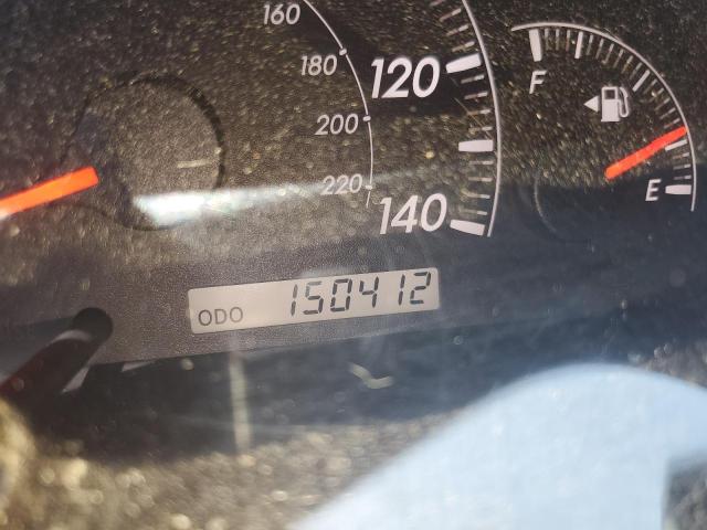 Photo 8 from auction – 2005 TOYOTA CAMRY LE with VIN JTDBF30K050165791