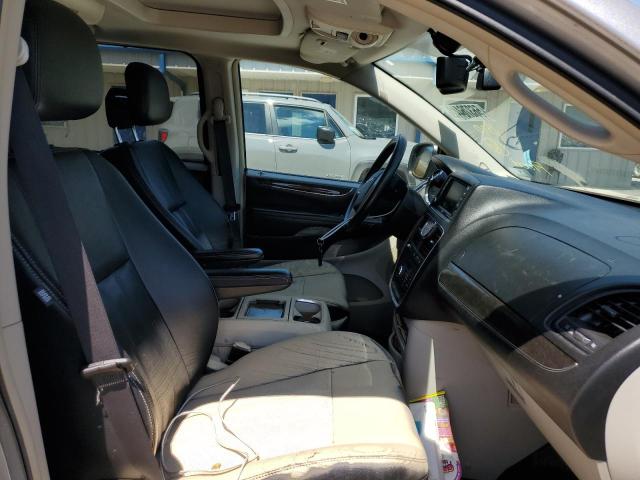 Photo 5 from auction – 2016 CHRYSLER TOWN & COU with VIN 2C4RC1CG3GR128214