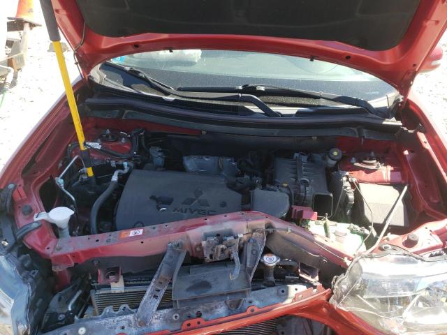 Photo 7 from auction – 2015 MITSUBISHI OUTLANDER with VIN JA4AZ3A34FZ000408