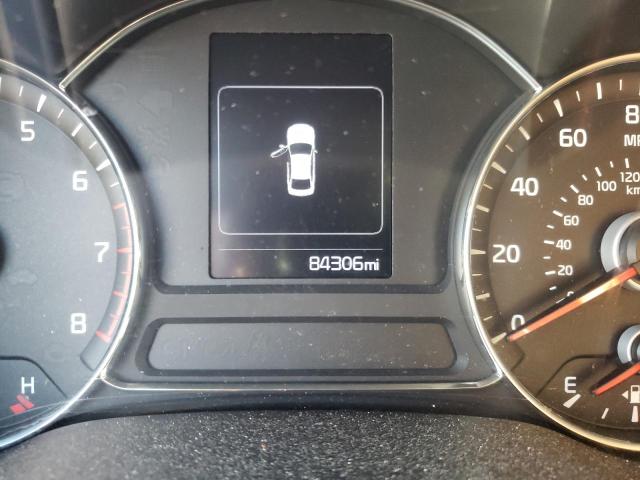 Photo 8 from auction – 2017 KIA FORTE LX with VIN 3KPFL4A7XHE055739