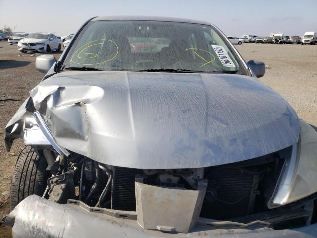 Photo 7 from auction – 2009 NISSAN VERSA S with VIN 3N1BC13E19L453351