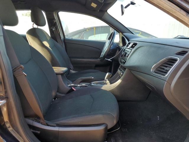 Photo 5 from auction – 2012 CHRYSLER 200 TOURIN with VIN 1C3CCBBB3CN184232