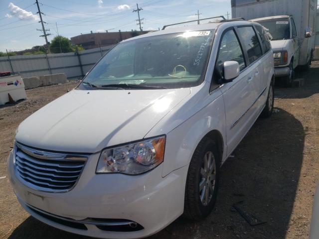 Photo 2 from auction – 2015 CHRYSLER TOWN & COU with VIN 2C4RC1BG4FR655159