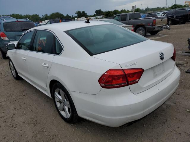 Photo 3 from auction – 2015 VOLKSWAGEN PASSAT S with VIN 1VWAS7A3XFC112700