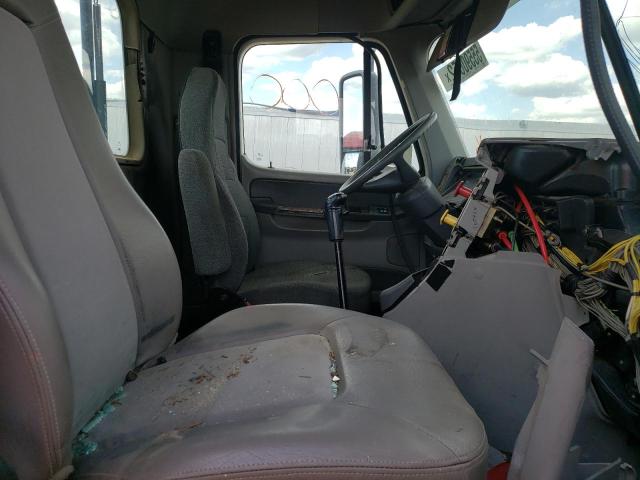 Photo 5 from auction – 2007 FREIGHTLINER CONVENTION with VIN 1FUBA5CG17LY05924