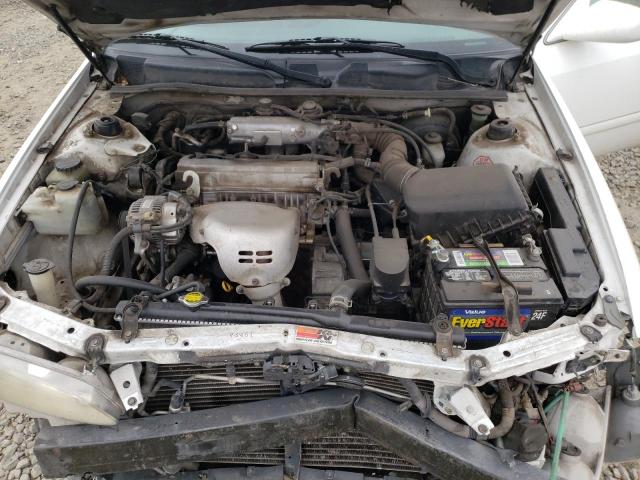 Photo 7 from auction – 2000 TOYOTA CAMRY CE with VIN 4T1BG22K0YU965293