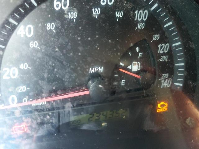 Photo 8 from auction – 2003 TOYOTA CAMRY LE with VIN 4T1BE32K53U193880