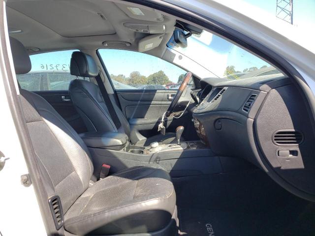Photo 5 from auction – 2009 HYUNDAI GENESIS 4. with VIN KMHGC46F09U048964