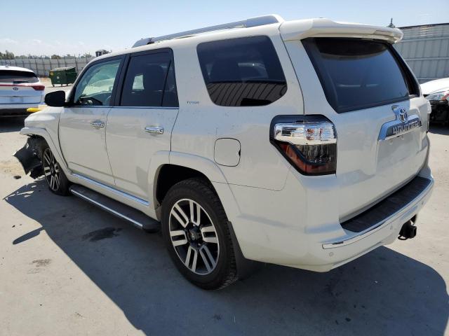 Photo 3 from auction – 2020 TOYOTA 4RUNNER SR with VIN JTEBU5JR9L5748255