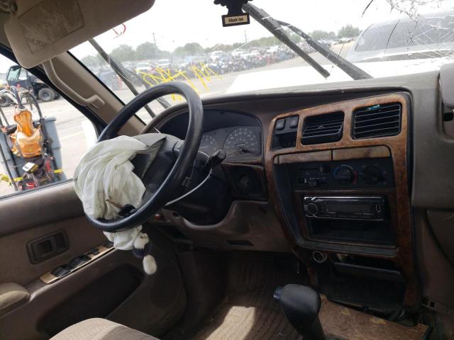 Photo 9 from auction – 1998 TOYOTA 4RUNNER SR with VIN JT3GN86R1W0072410