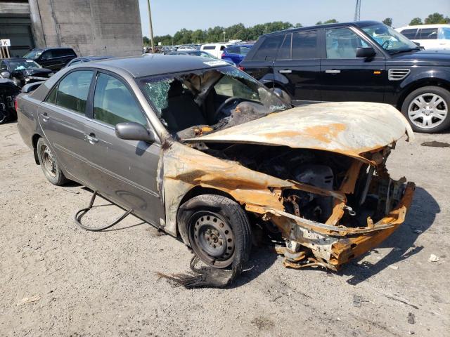 TOYOTA CAMRY LE 2004 with VIN 4T1BE32K84U818161 - Photo from auction