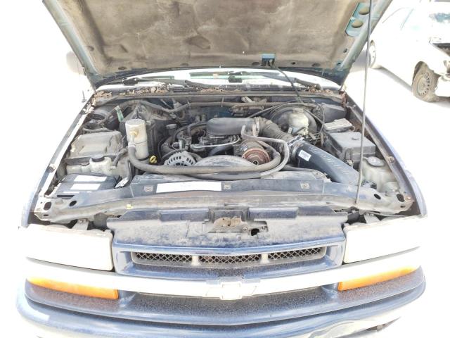Photo 7 from auction – 2003 CHEVROLET BLAZER with VIN 1GNCS18X43K147680