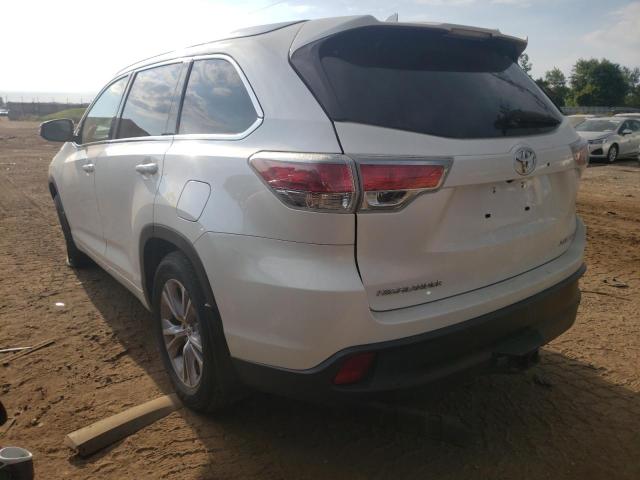 Photo 3 from auction – 2015 TOYOTA HIGHLANDER with VIN 5TDJKRFH2FS111476