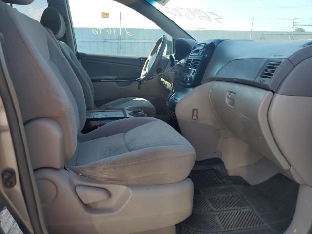 Photo 5 from auction – 2004 TOYOTA SIENNA LE with VIN 5TDBA23CX4S017382