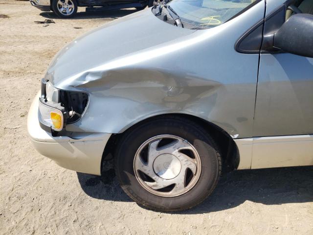 Photo 9 from auction – 2000 TOYOTA SIENNA CE with VIN 4T3ZF13C0YU304311
