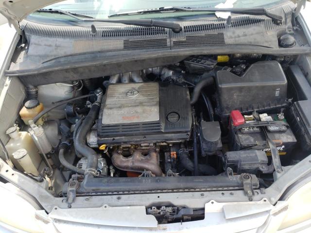 Photo 7 from auction – 2002 TOYOTA SIENNA LE with VIN 4T3ZF13C12U464365