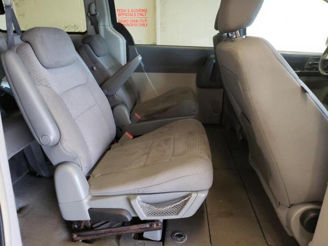 Photo 6 from auction – 2008 CHRYSLER TOWN & COU with VIN 2A8HR54P68R696936
